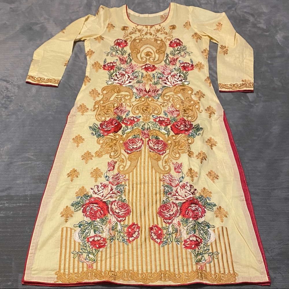 Mayanaaz Pakistani Salwar Kameez